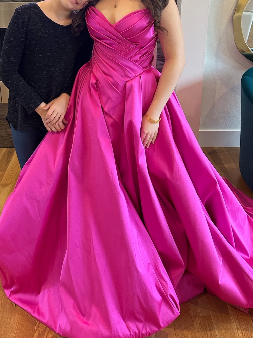 Tarik Ediz Hot Pink Satin Sweetheart Ball Gown Size 6 Pagent Gown Homecoming Dre